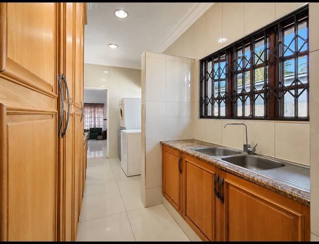 4 BEDROOM HOUSE FOR SALE IN THREE RIVERS